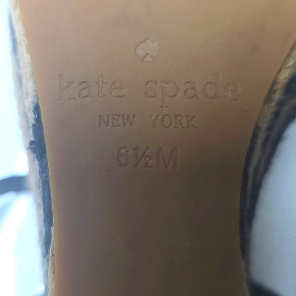 🌸Kate Spade Black and Tan Espadrille Wedges‎ 6.5